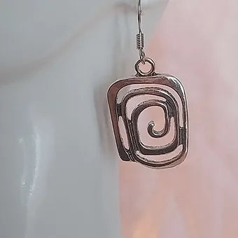 Swirl Vintage Gemz
