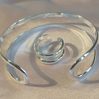 Clutch Bangle Gemz