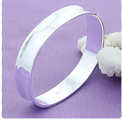 Aisha Gemz Bangle
