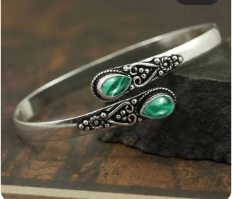 Victorian Gemz Bangle